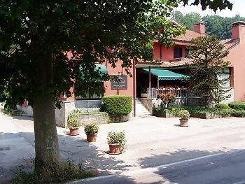 Villa San Carlo Cortemilia Extérieur photo
